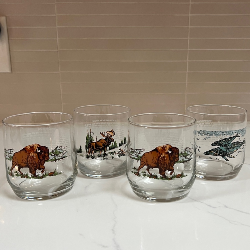 4 Vintage American Wildlife Glasses Sunoco Bison Humpback Whale Moose Libbey‎